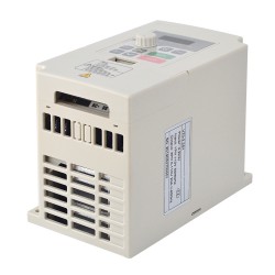 スピンドルモーター速度制御用CNC VFD可変周波数ドライブインバーター 2.2KW 3HP 20A 110V