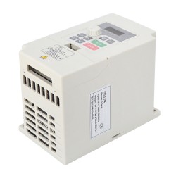 スピンドルモーター速度制御用CNC VFD可変周波数ドライブインバーター 2.2KW 3HP 5A 380V スピンドルモーター速度制御用CNC VFD可変周波数ドライブインバーター 2.2KW 3HP 5A 380V